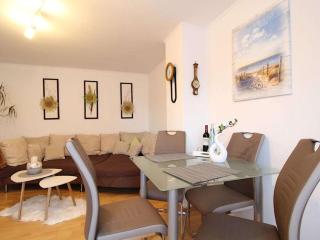 Holiday home in Husum with swimming pool - Husum - 6