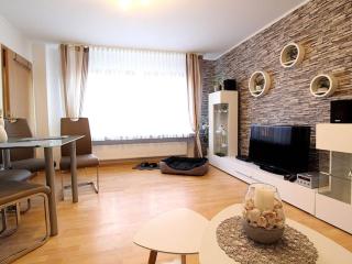Holiday home in Husum with swimming pool - Husum - 4
