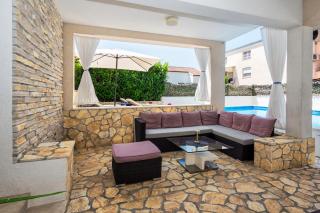 Bruno's Poolside Apartments - Trogir - 9