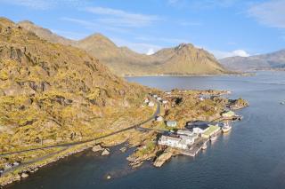 Akselhuset-Koselig hus rett ovenfor kaikanten midt i Lofoten - Skaftnes - 7
