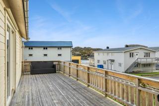 Akselhuset-Koselig hus rett ovenfor kaikanten midt i Lofoten - Skaftnes - 6