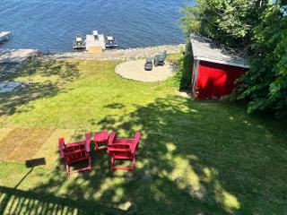 Rice Lake Retreat - Roseneath - 9