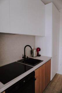 Zoom Cozy Studio - 2