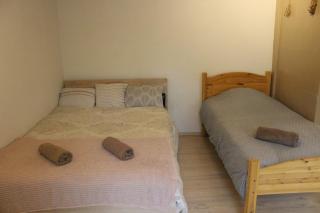 Studio with private entrance and free parking - 9