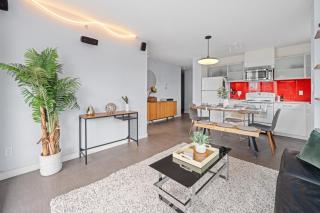 Downtown Vancouver 2BR Heritage Vibe Meets Modern Comfort - Vancouver - 4