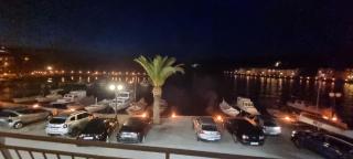 Charming Entire Apartment in Racisce with Security and Comfort - Račišće - 1