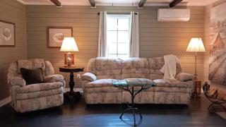 Connie's Retreat - 3 Bedrooms, 2 Baths, Sleeps 11 farmhouse - 5