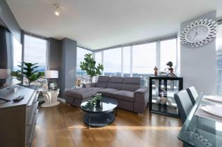 Amazing View Downtown Condo with Sauna & Pool - Vancouver - 0