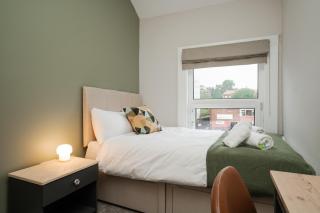 Summer 6 bed house Liverpool - 4