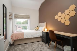 Summer 6 bed house Liverpool - 2