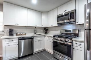 1 BR Apt Walks to Menil Collection Free Parking - 5