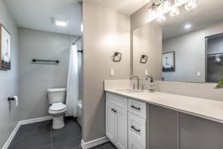 1 BR Apt Walks to Menil Collection Free Parking - Houston - 4