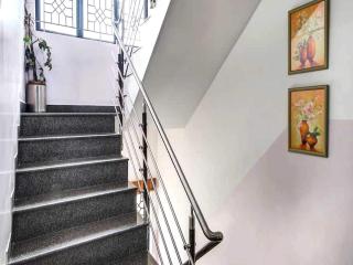 Hotel O Kaligambal illam - 3