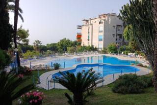 Bilocale Vista Mare con Piscina - Happy Rentals - 0