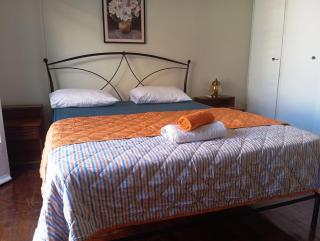 Comfort bed in a room 5' from metro - Athen - 0