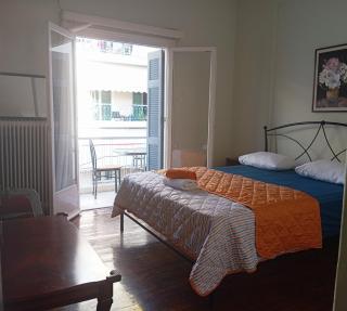 Comfort bed in a room 5' from metro - Athen - 2