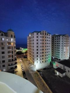 Coastal 2 Bedrooms, 2 Balcones, AC, Wi-Fi, Sumgait Boulevard Park - Sumqayıt - 6
