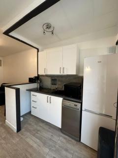 Studio cosy avec balcon - Tramway au pied, proche centre - Nizza - 2