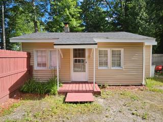 The Honey Bear Cabins - Lincoln Junction - 7