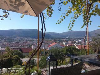 Apartments Cinderella with City View - Mostar - 8