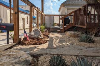 Mountain Jungalow Chalet, 3 min walk to Royal Gorge Train - 3