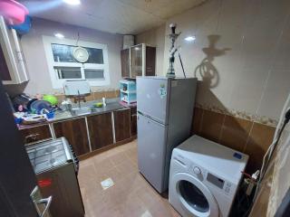 Al Mohairi Tower-Cool Place for ur Stay-Well Furnished Studio - Ajman - 6