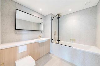 Luxury 1BR Flat in City of London - 6