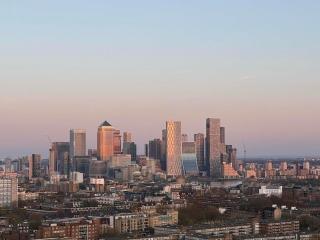 Luxury 1BR Flat in City of London - 1