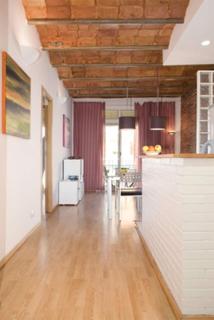 Three bedrooms bright apartment center Barcelona - 4