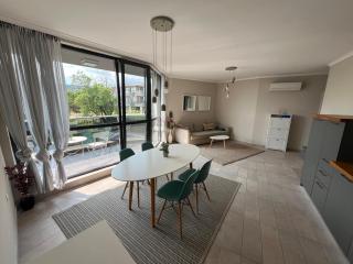 Seaview flat with pool & parking - Varna City - 4