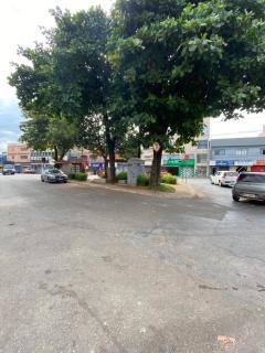 Quarto Simples e Bem Localizado no Centro da Cidade - 1