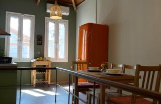 Iriki Loft, ένας ατμοσφαιρικός ρετρό χώρος - Mytilini - 1