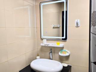 Leisure Retreat - Studio in Dubai Marina - 5 Mins to JBR Beach & The Walk - Close to Metro - 1