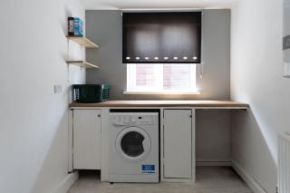 2 bedroom Cossy Detached Property - 6