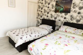 2 bedroom Cossy Detached Property - Royston - 5