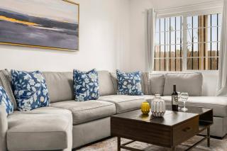 Casa Lanzit - 35 Percent Off January 2026! - 4