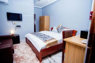 Unicymos Hotel - Dodowa - 9