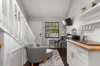 The Raleigh Nook in Downtown - Raleigh - 1