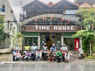 Time House - Tours & Motorbikes Rental - Ha Giang - 0