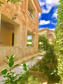 Villa 3 bedrooms 7 beds in the north coast, village of Amon K36 fully air-conditioned - Qaryat Shurūq - 8