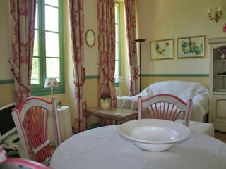 A beautiful 2 persons studio in a chateau with swimming pool - Montbrun-les-Bains - 5