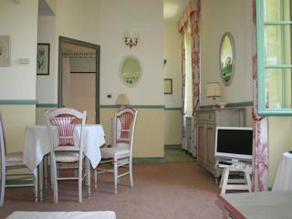 A beautiful 2 persons studio in a chateau with swimming pool - Montbrun-les-Bains - 7