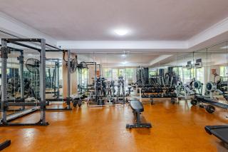 3bdr Sauna Pool Gym Parking - Perth - 3