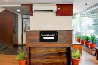 Super Townhouse Gachibowli Near Gopichand Academy - Gachibowli - 1