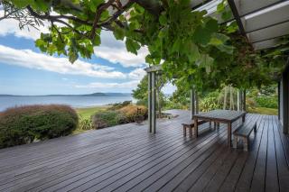 Lounge to Lake Rotorua - Rotorua - 7
