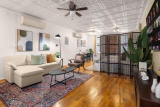 Manhattan Loft Bliss, Bright & Rustic Charm - New York - 1