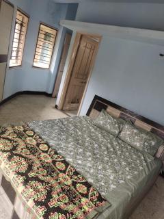 Elderly Friendly 3B Homestay at Shastri Nagar, near cricket stadium - Kolhapur - 9