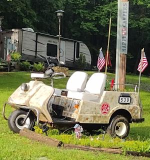 D&B Happy Campers - Friendsville - 0