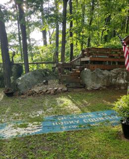 D&B Happy Campers - Friendsville - 8