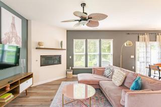 For 10, close Airport, BBQ, Pool - Durham - 8